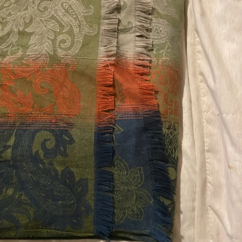 Scarf - Picture 4 of 4